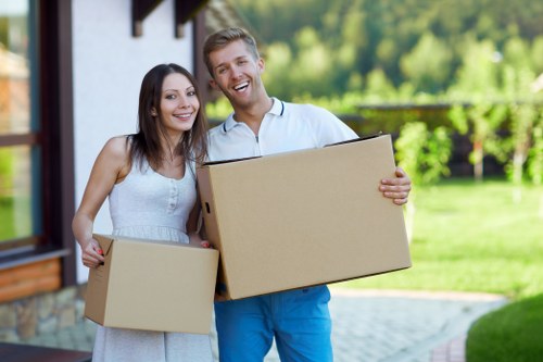Urban van relocation service for flats and small businesses