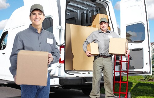 Flexible moving service for office transport in Finsbury Park